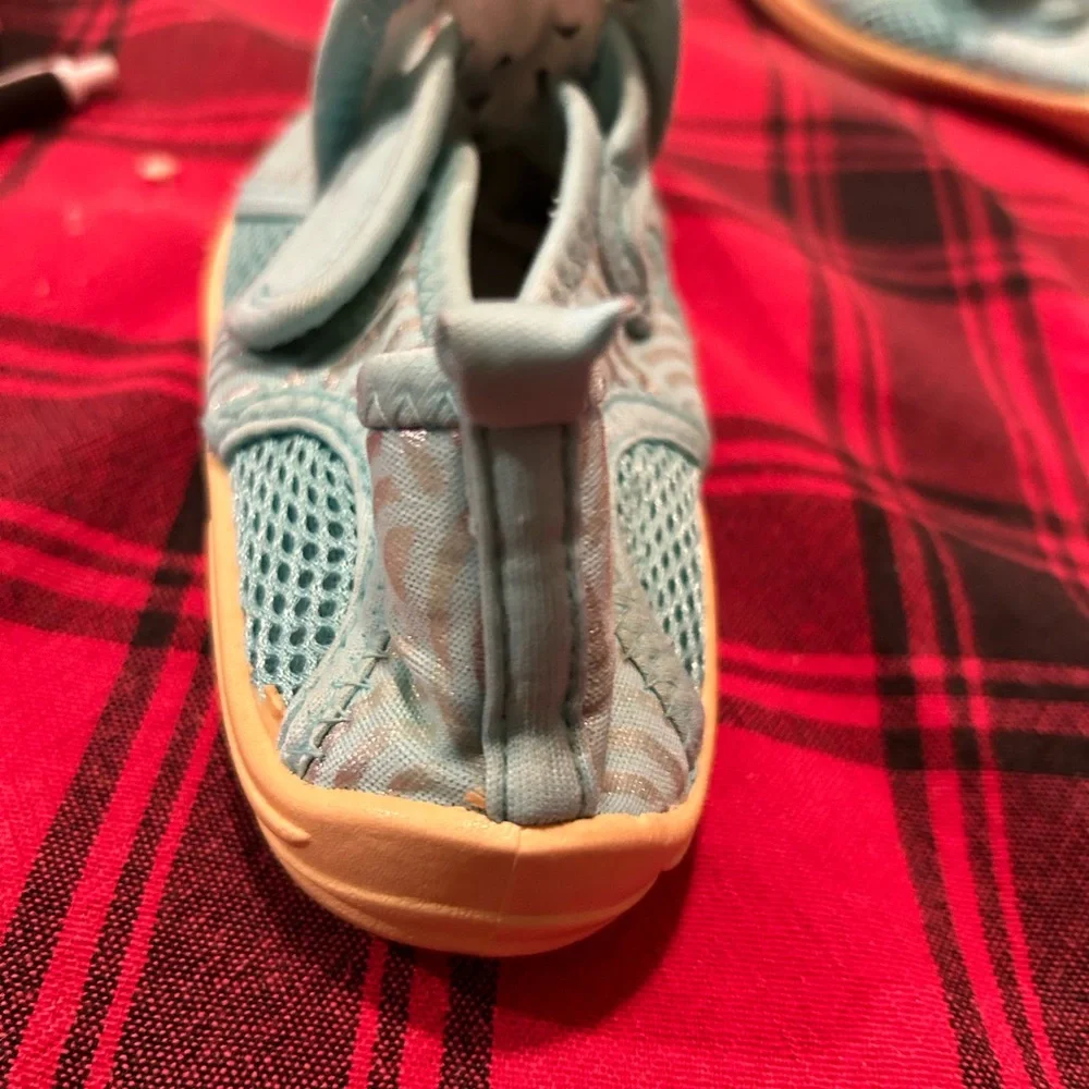 Disney Kids Ariel/The Little Mermaid Water Shoes Size 9